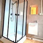 Orlean 41 B Centre-gare-aeroport Apartamento Charleroi