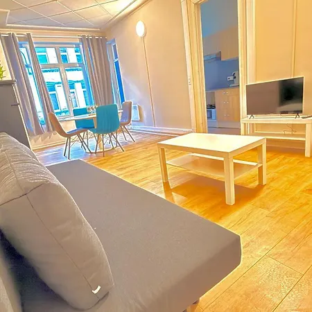 Orlean 41 B Centre-gare-aeroport Charleroi